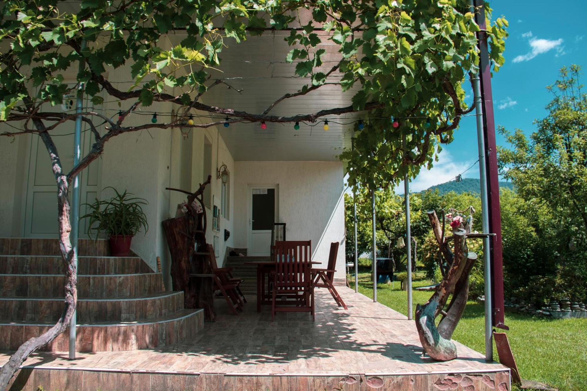 Guest House Melissa Duisi Luaran gambar